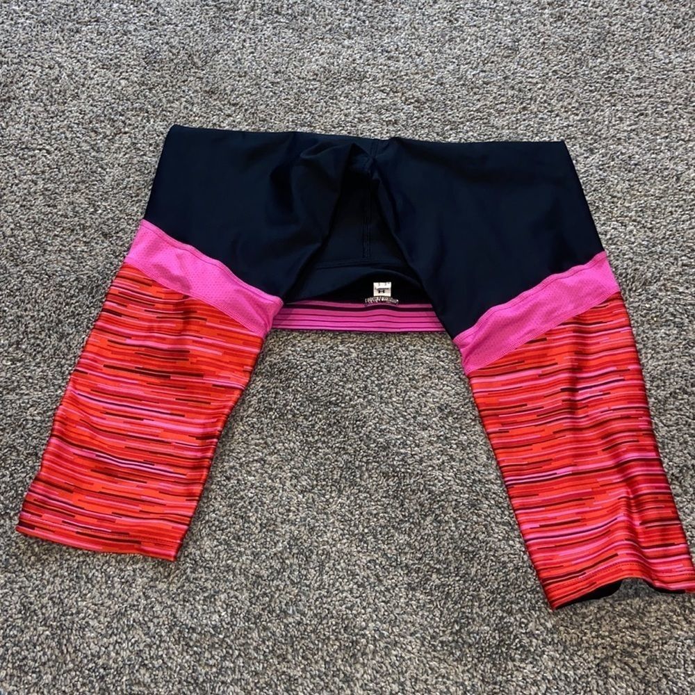 Under Armor Compression Leggings - image 6